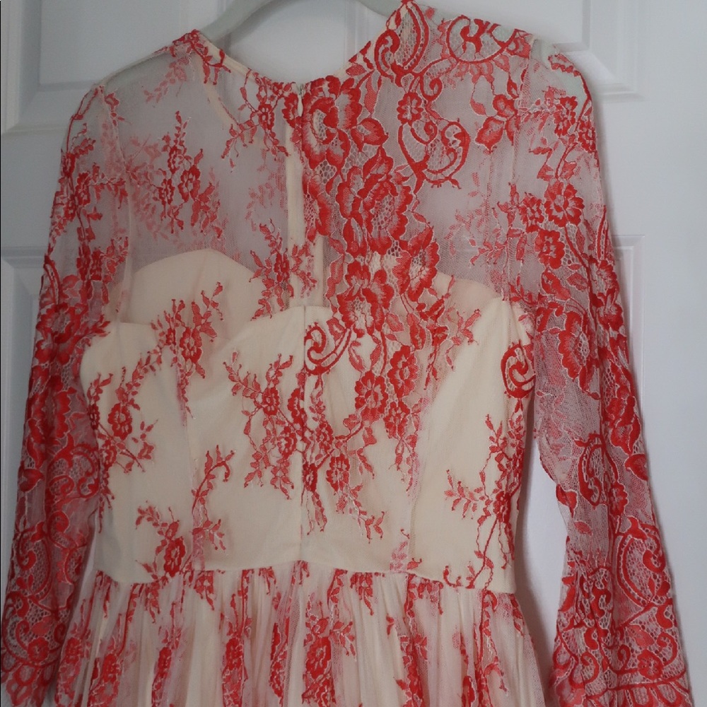Lace Red and Ivory Dress Chicwish Size M